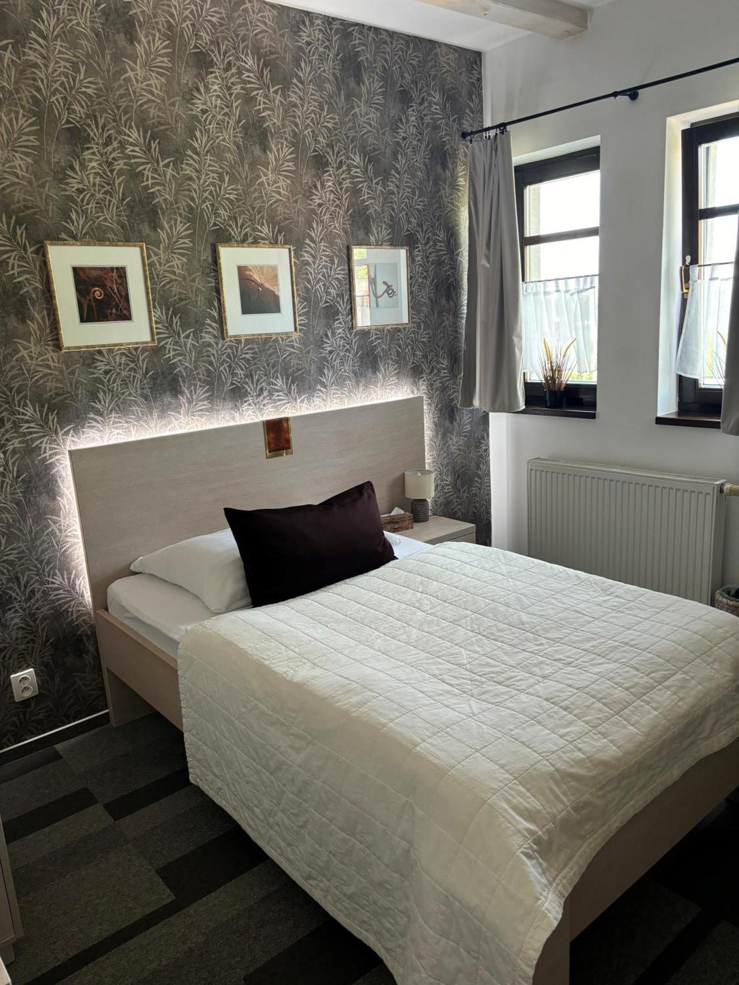 Hotel Slameny Dom & Spa Malá Ida Eksteriør bilde