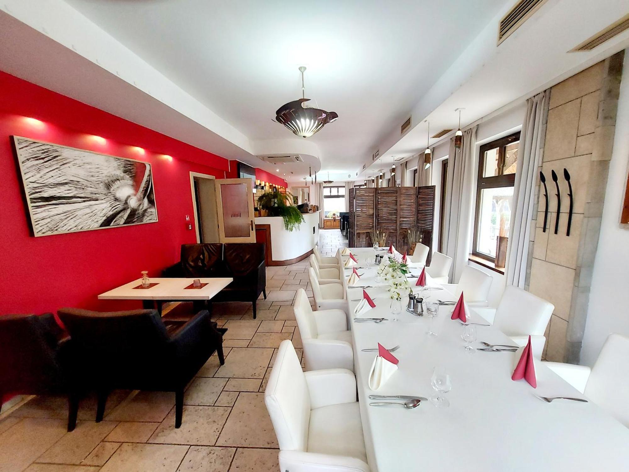 Hotel Slameny Dom & Spa Malá Ida Eksteriør bilde