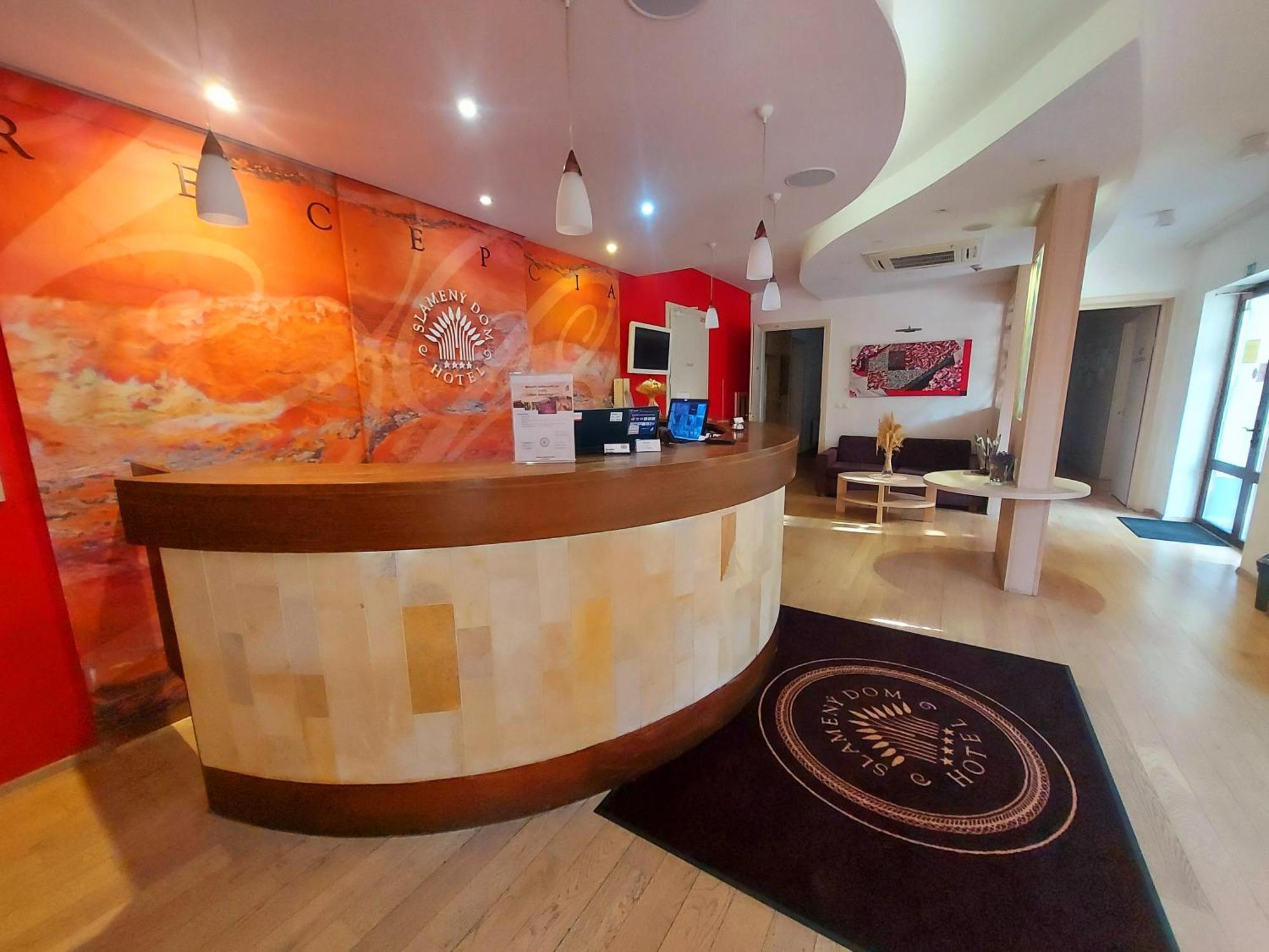 Hotel Slameny Dom & Spa Malá Ida Eksteriør bilde