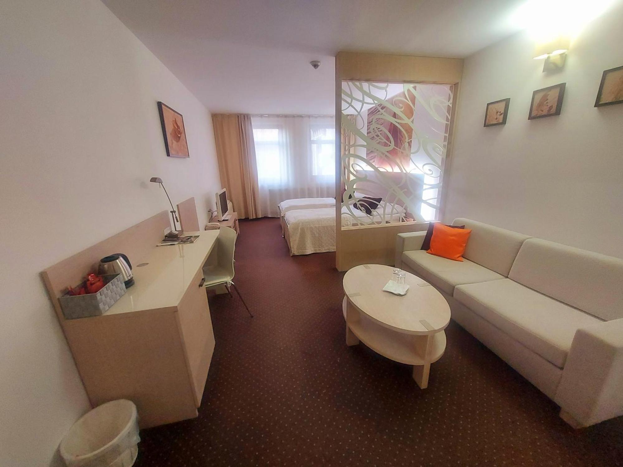 Hotel Slameny Dom & Spa Malá Ida Eksteriør bilde