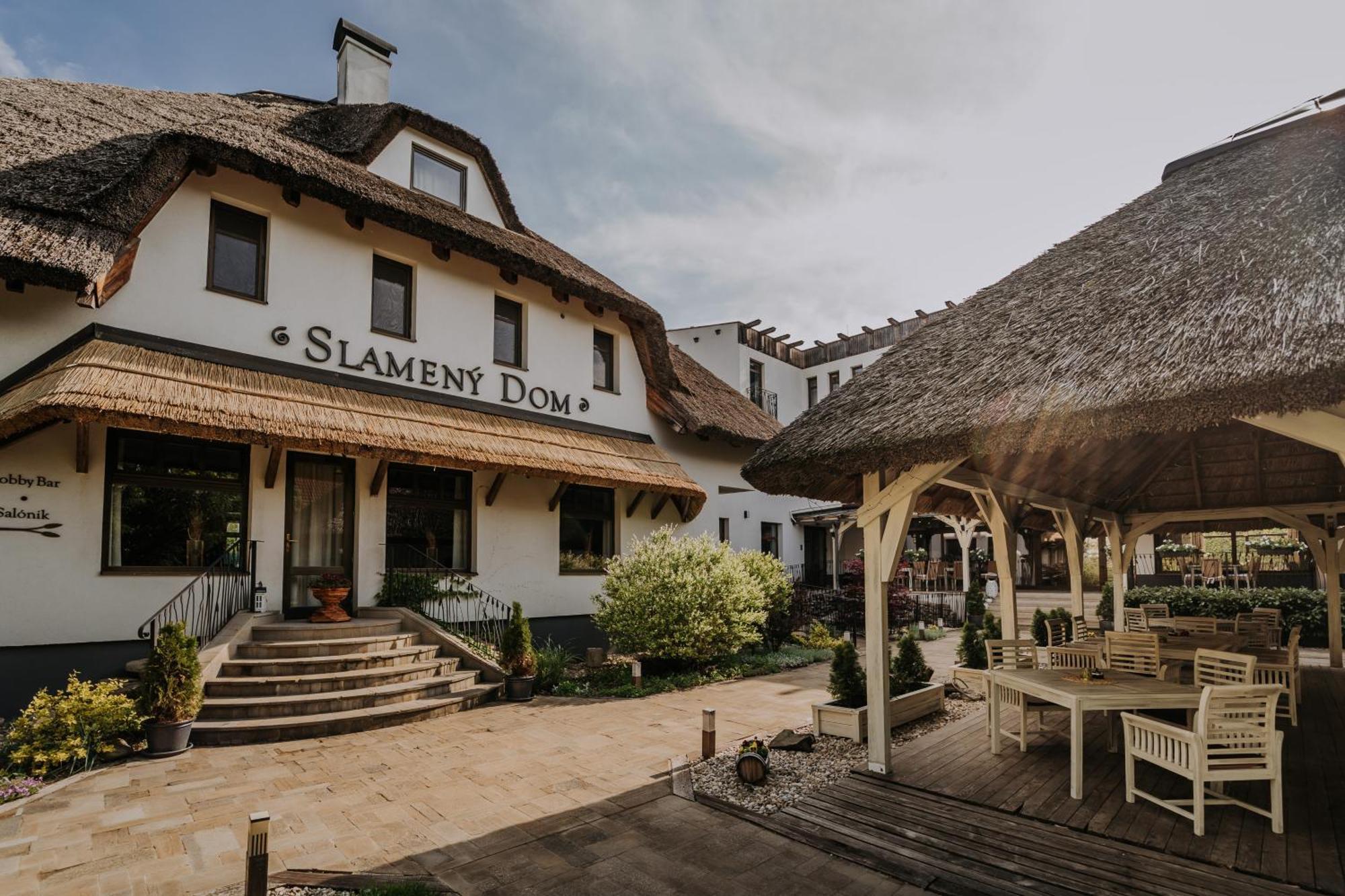 Hotel Slameny Dom & Spa Malá Ida Eksteriør bilde