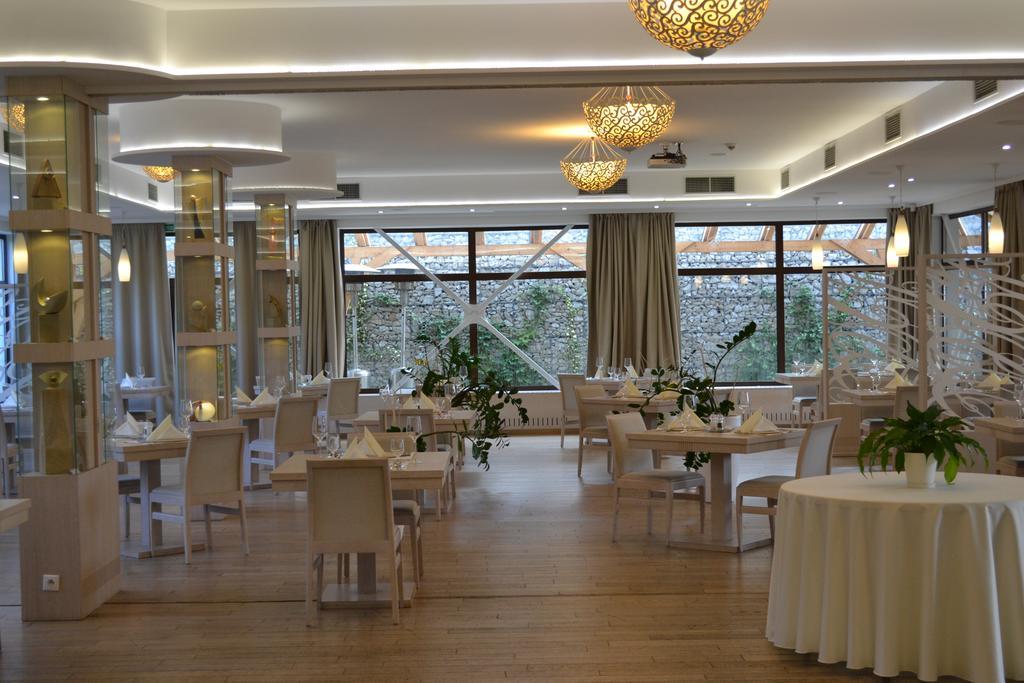 Hotel Slameny Dom & Spa Malá Ida Eksteriør bilde